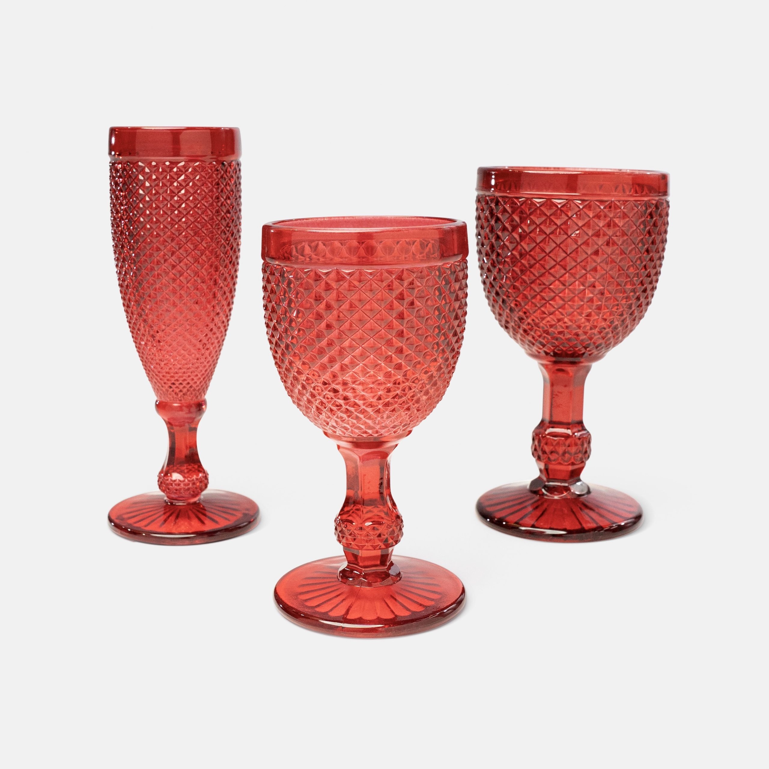 20. LUMINA Glassware, Red